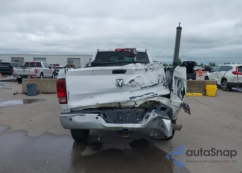 2014 Ram 2500 Tradesman z USA, uszkodzony, nr VIN 3C6UR5HL4EG251925